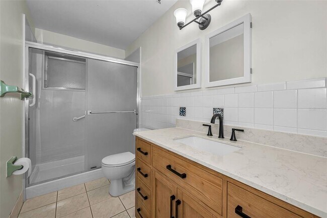 Building Photo - 11490 84th Ave