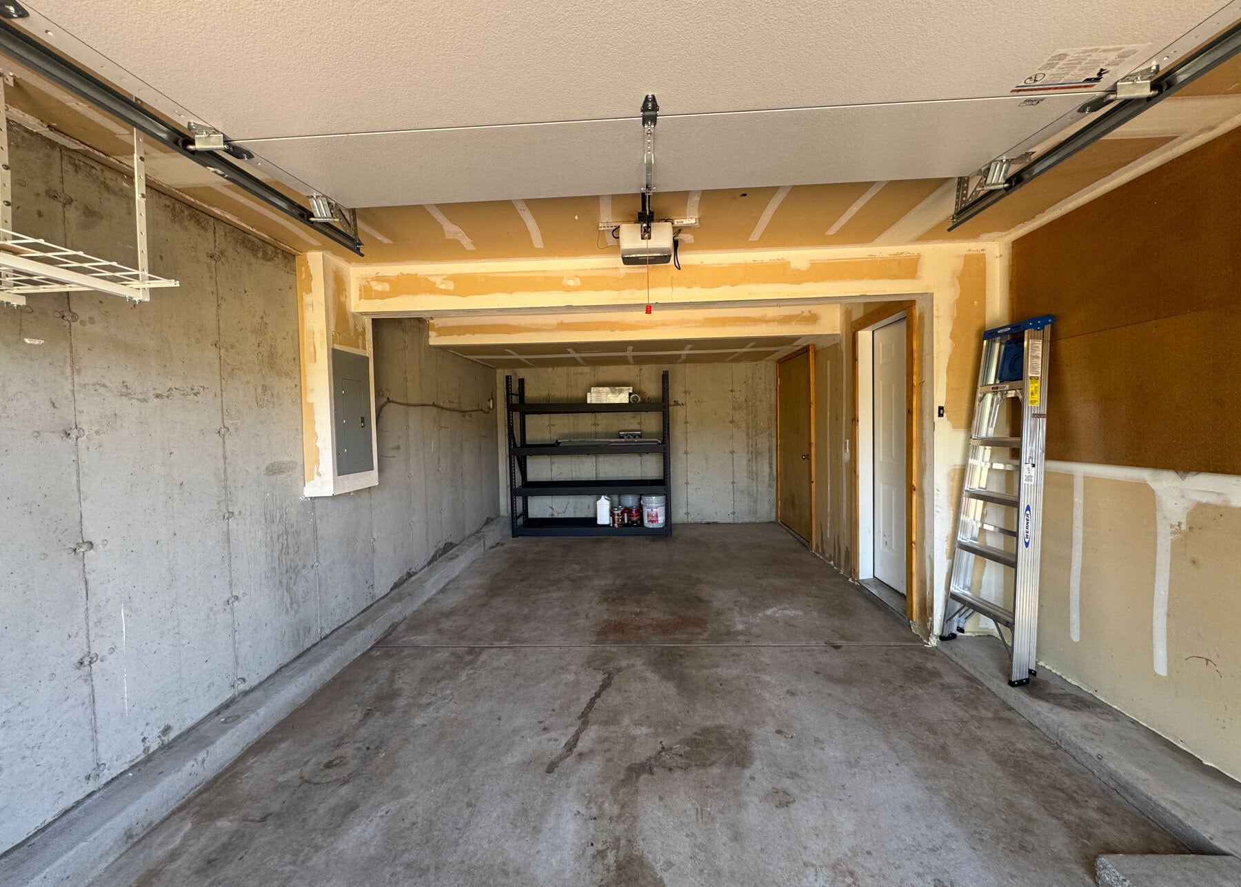 Building Photo - 61 Muskrat Lake Vw