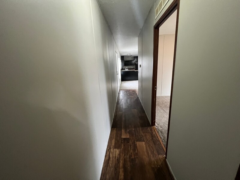 Building Photo - 54 Locust St