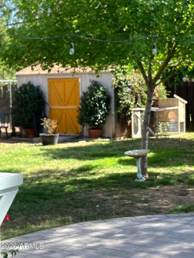 Building Photo - 4121 E Edgemont Ave