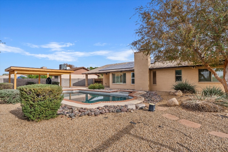 Building Photo - 9632 N 58th Ln