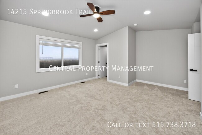 Building Photo - 14215 Springbrook Trl