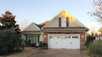 Building Photo - ~ COMPASS POINTE ~
