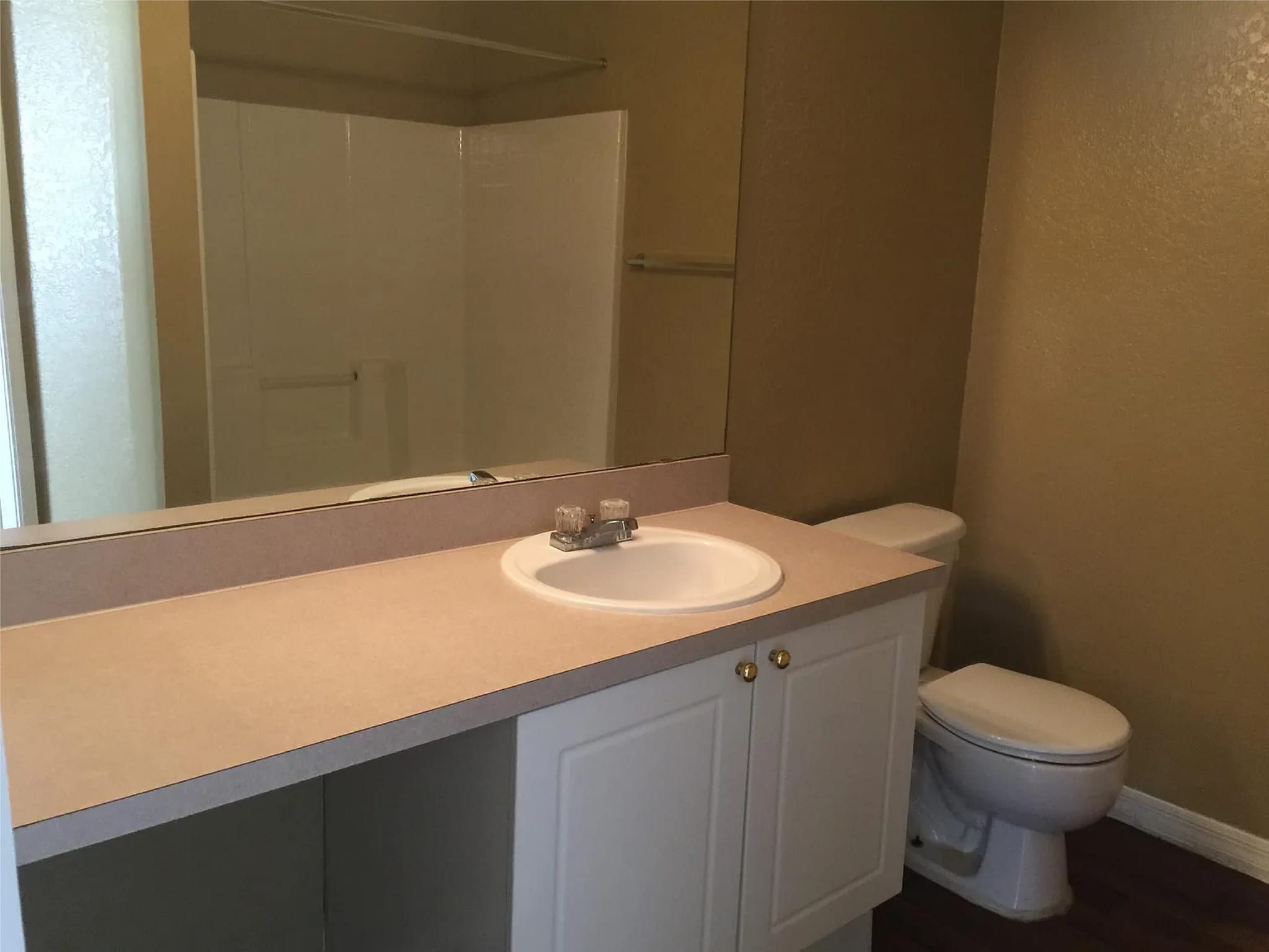 Building Photo - 860 Grand Regency Pointe