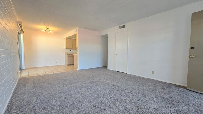 Building Photo - 4917 N 73rd St