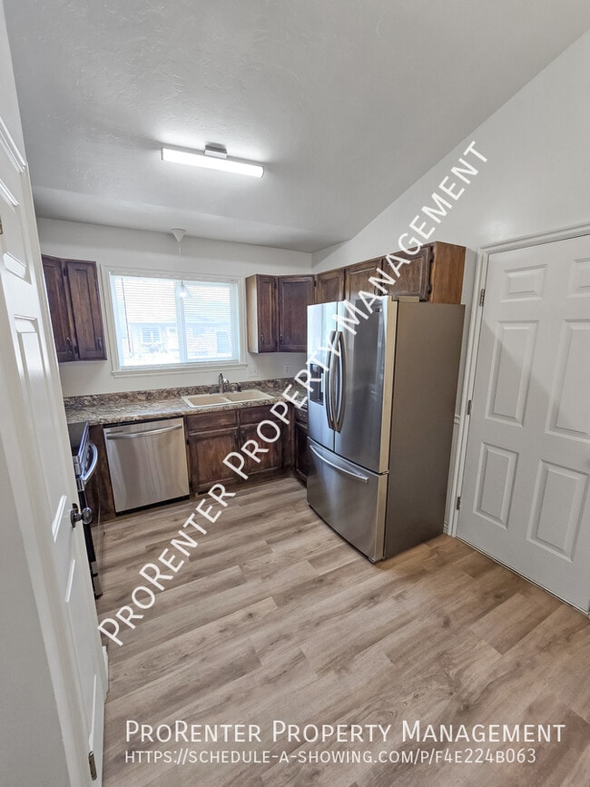 Building Photo - 3099 W 8565 S