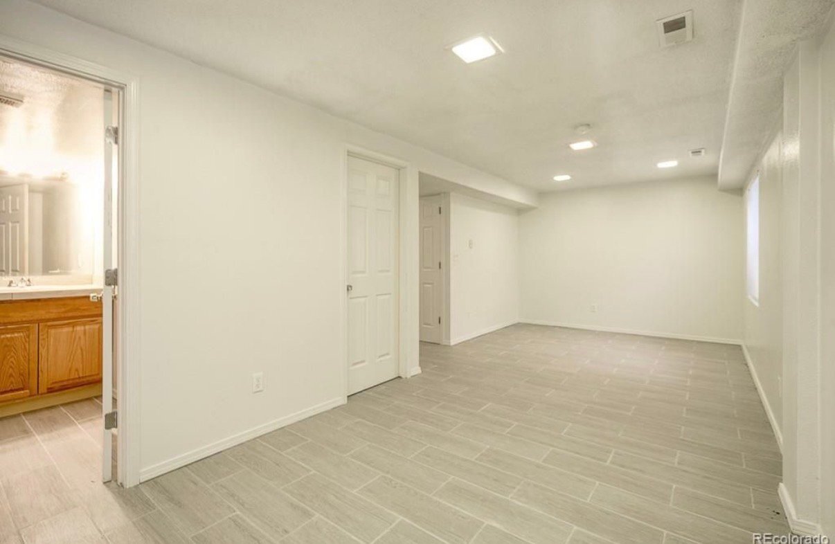 Building Photo - 4925 Enid Way