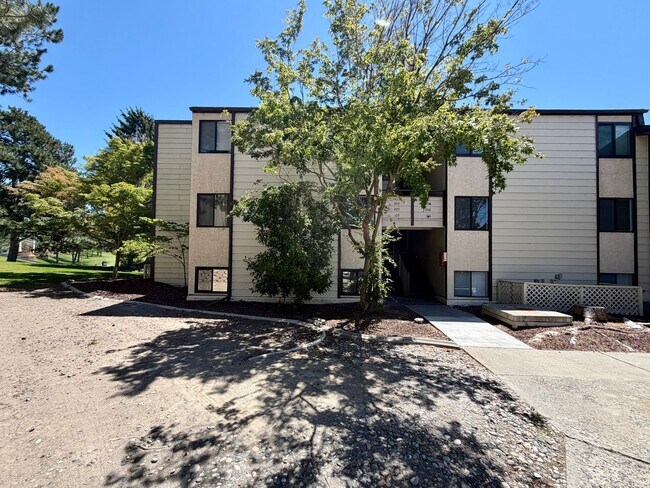 Building Photo - 303 Gage Blvd