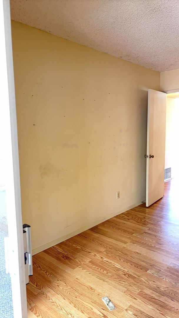 Building Photo - 55+ Single Story Home