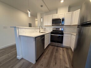 Building Photo - 240- 242 E Girard