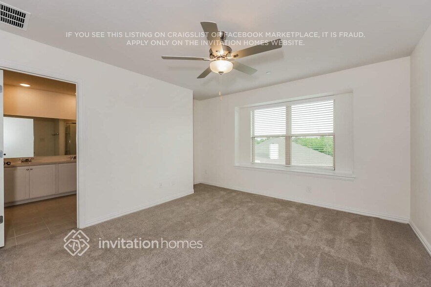 Building Photo - 6454 Blue Trl