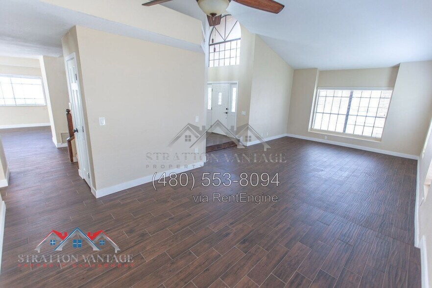 Building Photo - 16806 S 37th Way