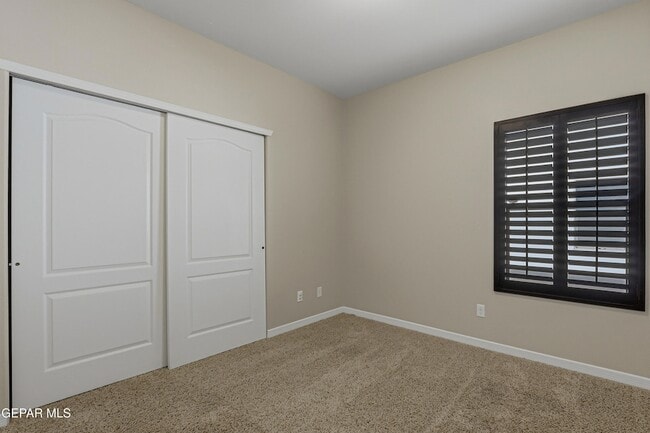 Building Photo - 2508 Eastern Sky St