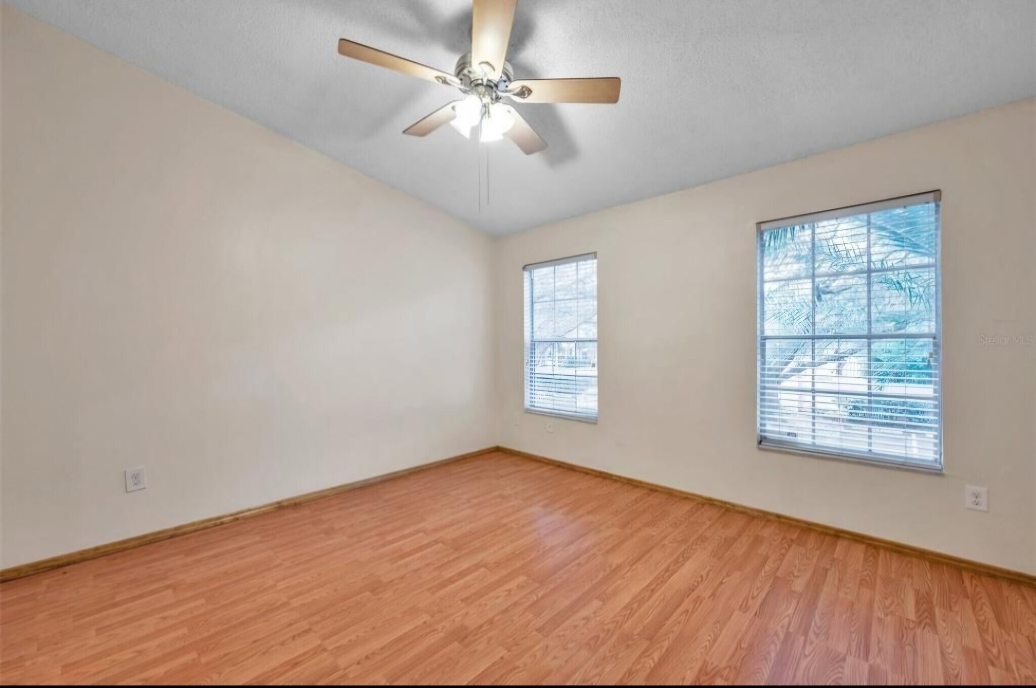 Building Photo - 2124 Fletchers Point Cir