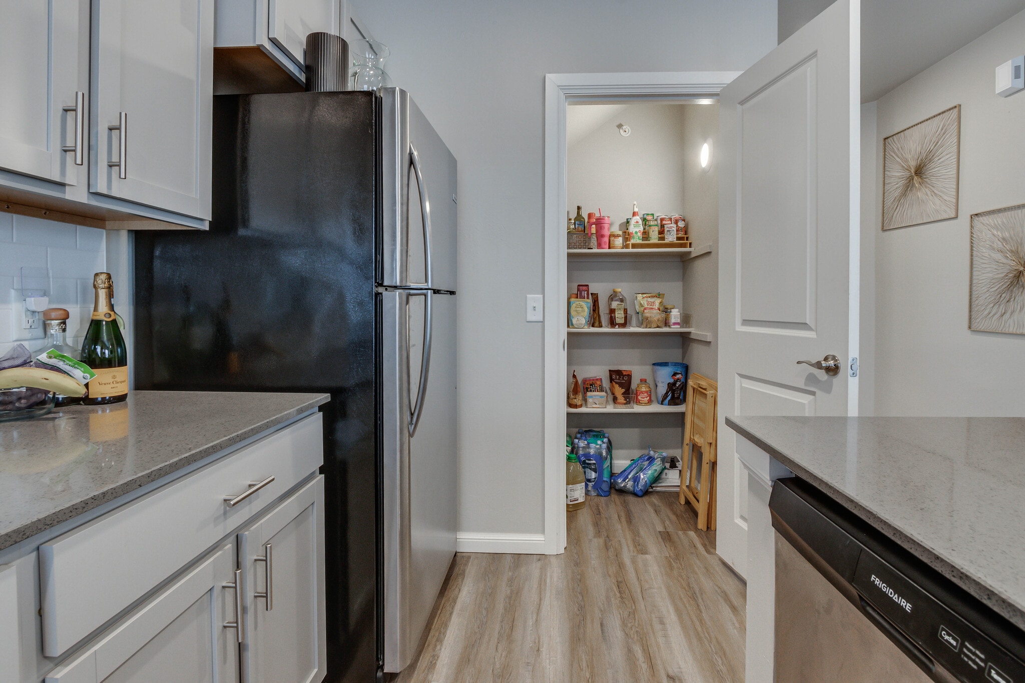 Building Photo - 2641 Cedar Tree Rd