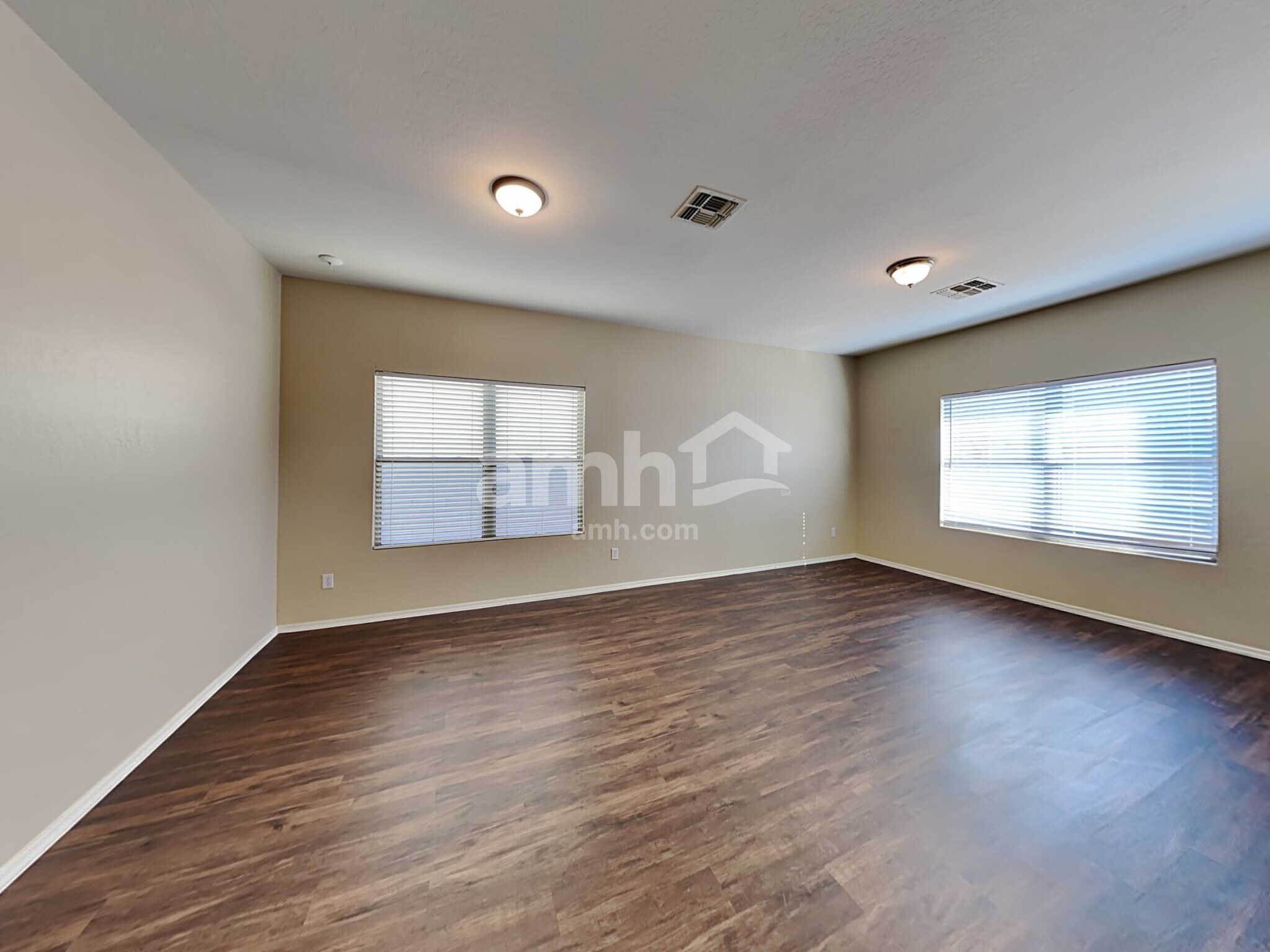 Building Photo - 2548 W Spencer Run