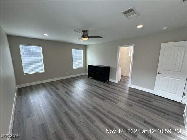 Building Photo - 7363 London Blue Ct