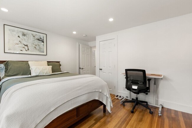 Building Photo - 177 Faneuil St