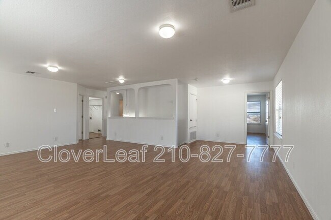 Building Photo - 3329 Bluebird Ridge Dr