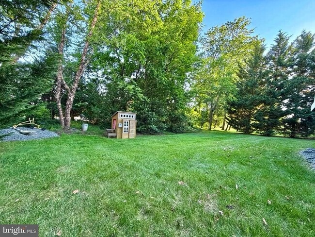 Building Photo - 43219 Amberleigh Farm Dr
