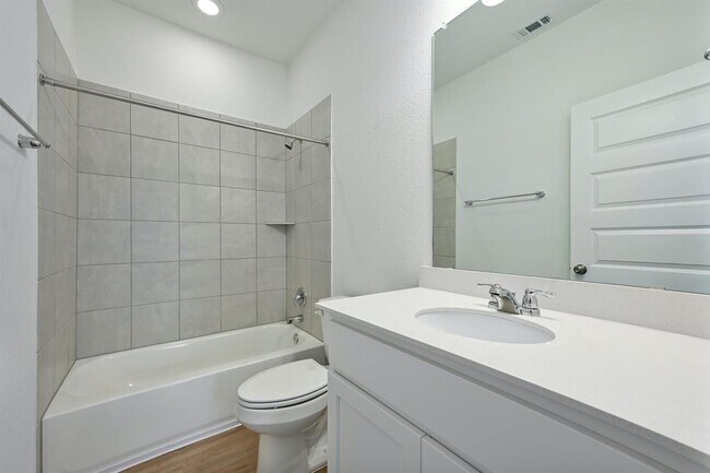 Building Photo - 12311 Zenyatta Dr