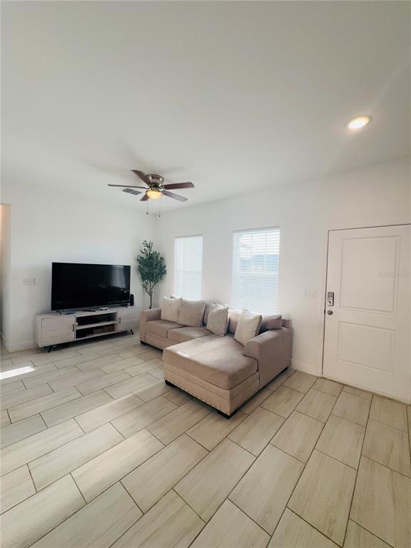 Building Photo - 232 Genoa Ct