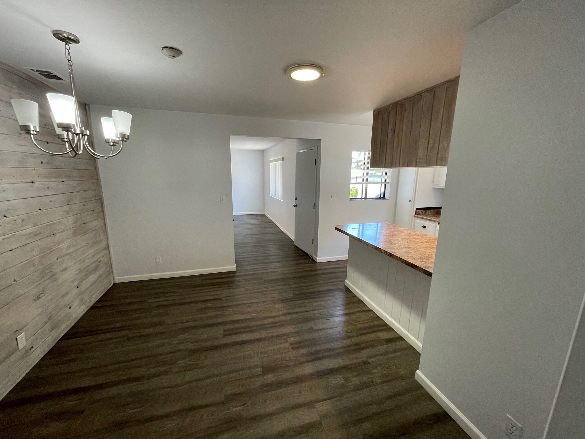 Building Photo - 1816 Marshallfield Ln