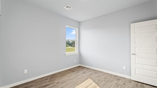 Building Photo - 217 Olde Ml Ct