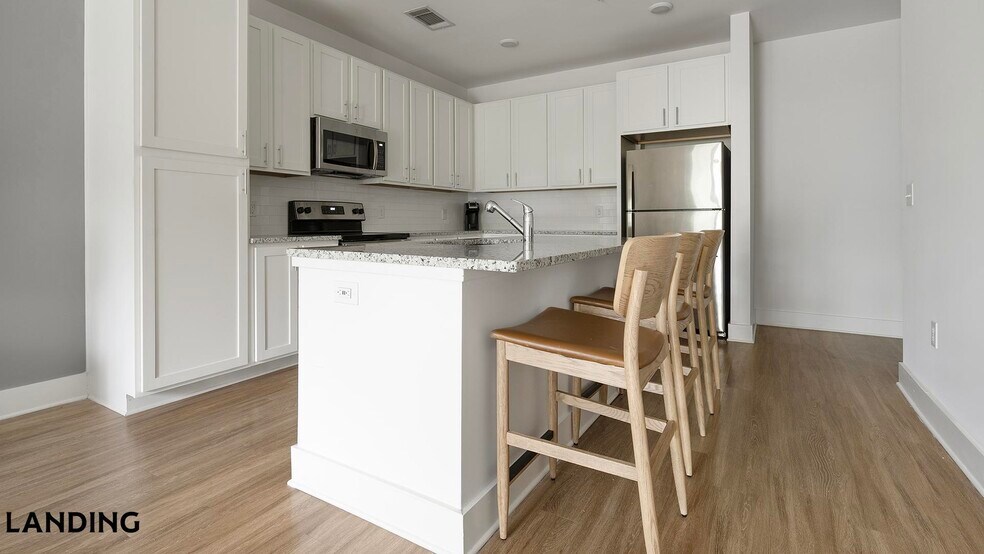 Building Photo - 5209 Craftsman Dr