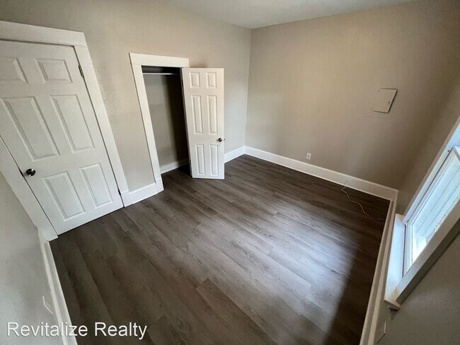 Building Photo - 3 br, 2 bath House - 1253 Cottrell Street