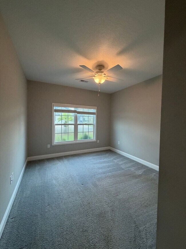 Building Photo - 158 The Villas Wy