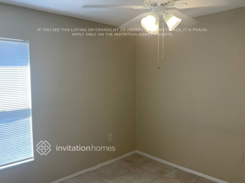 Building Photo - 6307 7th St Ct E