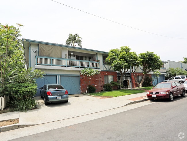 Primary Photo - Milton Terrace Apartments