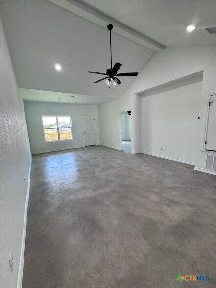 Building Photo - 907 Smoke Tree Ln