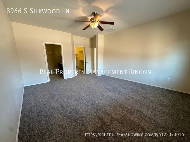 Building Photo - FRESH AND READY!! VAIL SCHOOLS TOO!!3 bed/...