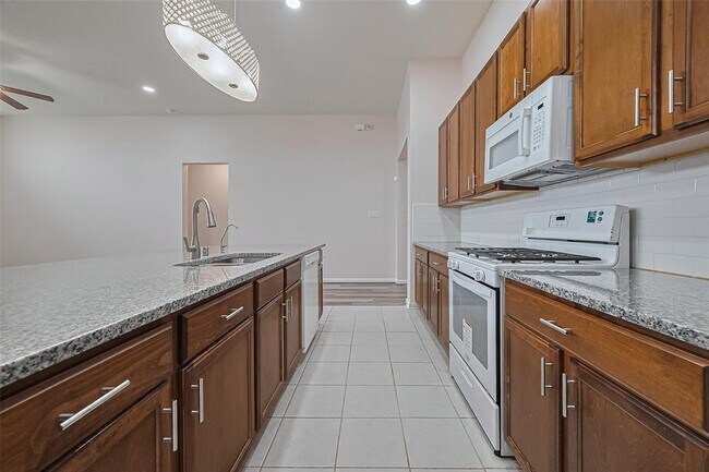 Building Photo - 28522 Cabrera Hill Ln
