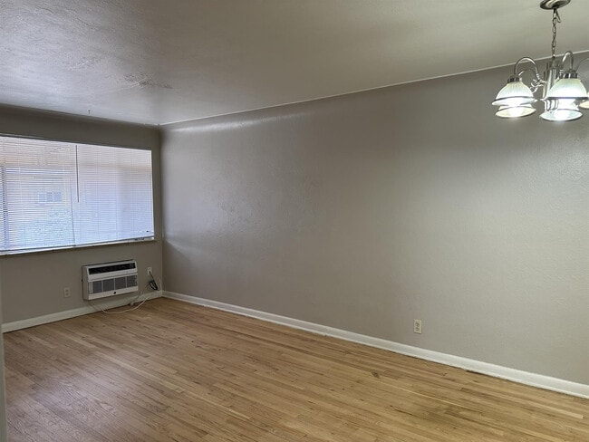 Building Photo - Race Street Apartments