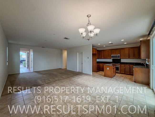 Building Photo - 2165 Camino Real Way