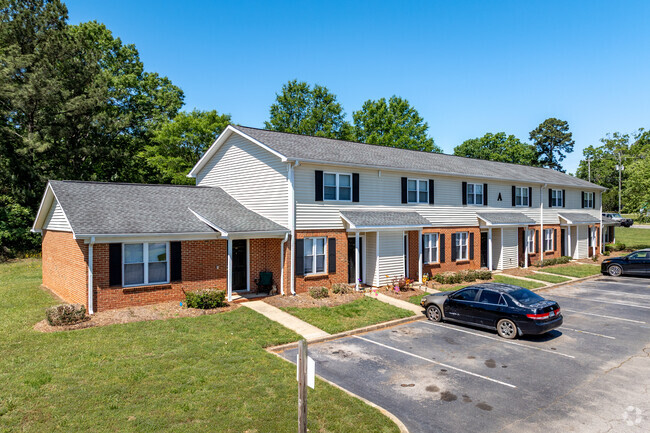 Primary Photo - Chester Townhouses