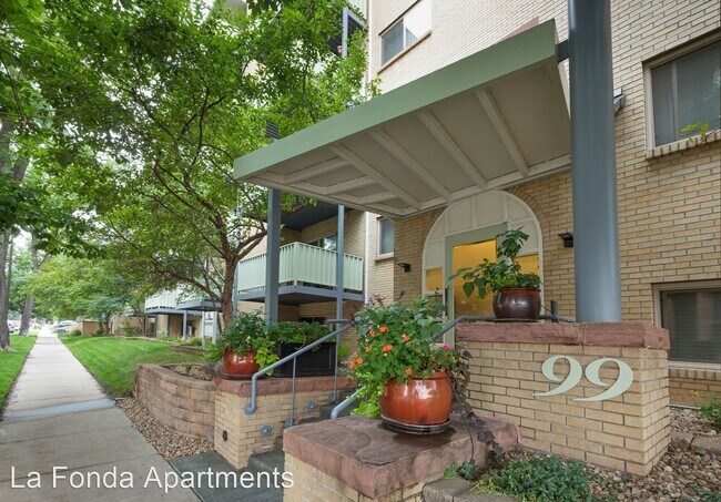 Building Photo - 99 Corona St