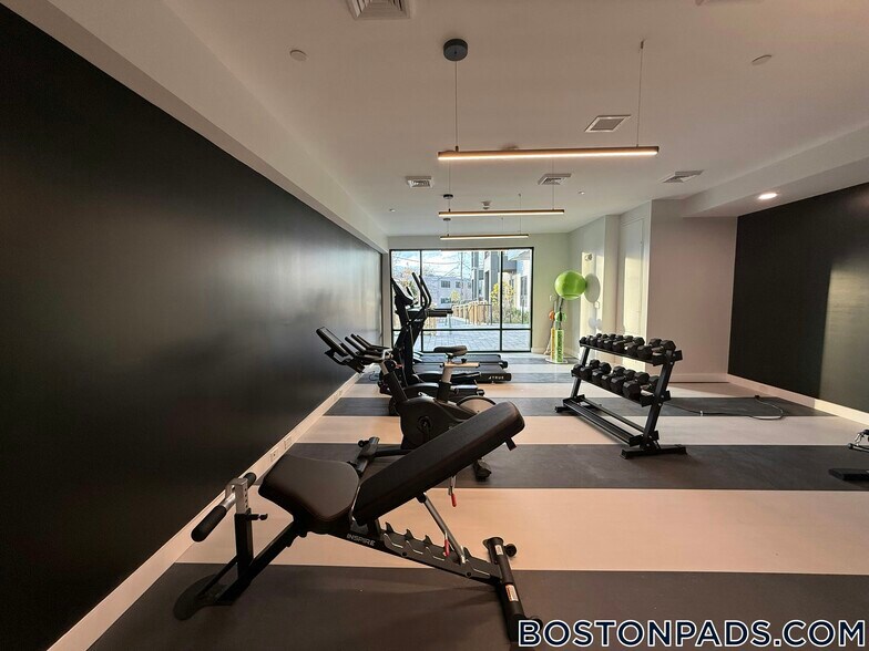 Building Photo - 199 Gardner St