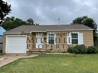 Building Photo - Welcome to 4107 Cline! Cute 2 bedroom 1 ba...