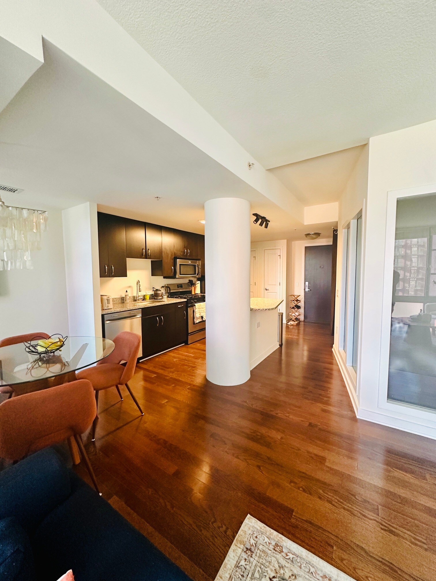 Building Photo - 475 K St NW
