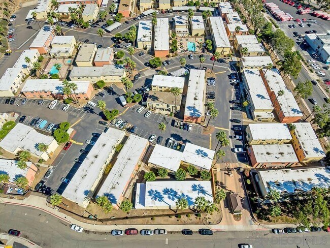 Building Photo - 1621 Pentecost Way