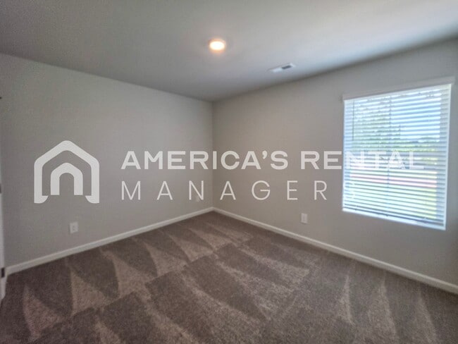 Building Photo - New Construction! Spacious Dual Level Townhome with Attached Garage for Rent in Decatur, AL! DEPO...