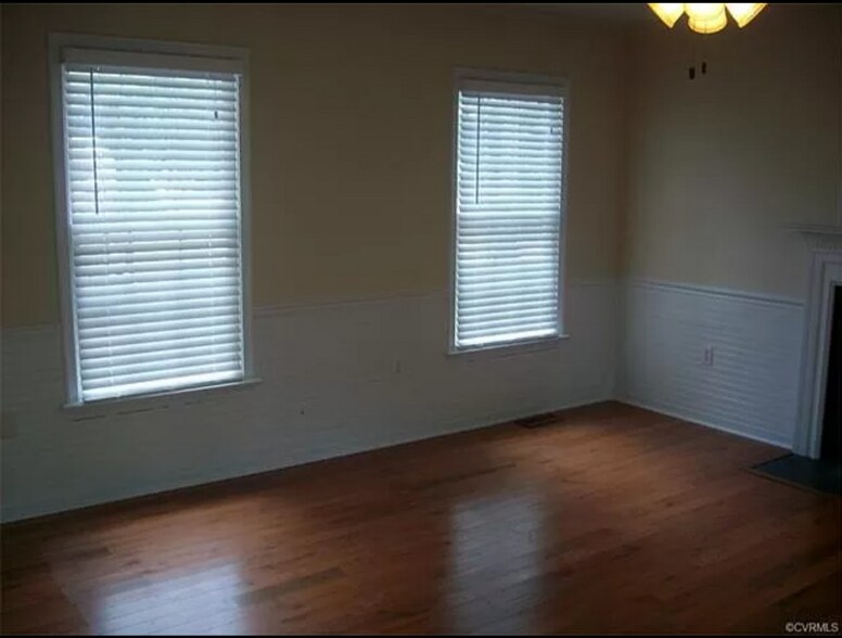 Building Photo - 5601 Silver Fox Ln