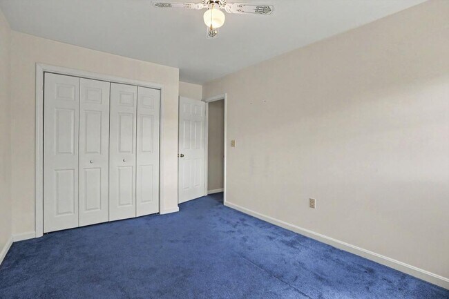 Building Photo - 99 Lee Ann Ct