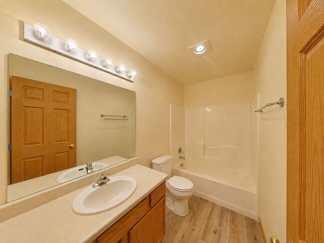 Building Photo - 2491 Wheeler Dr
