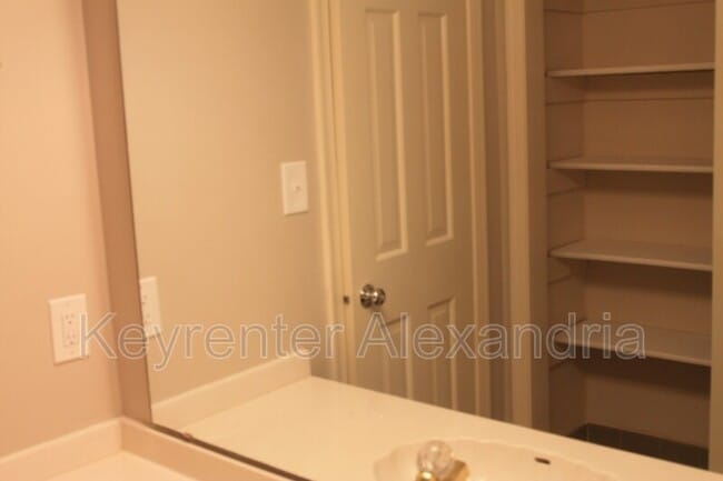 Building Photo - 13013 Caton Pl