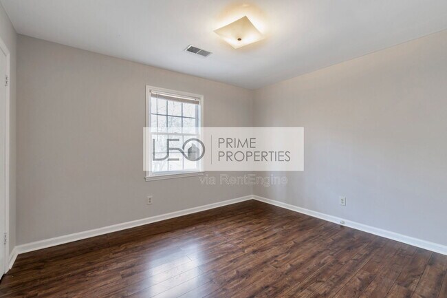 Building Photo - 2816 Deerwood Trail